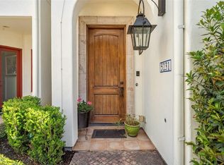 5231 Calle Montilla Pl, Houston, TX 77007