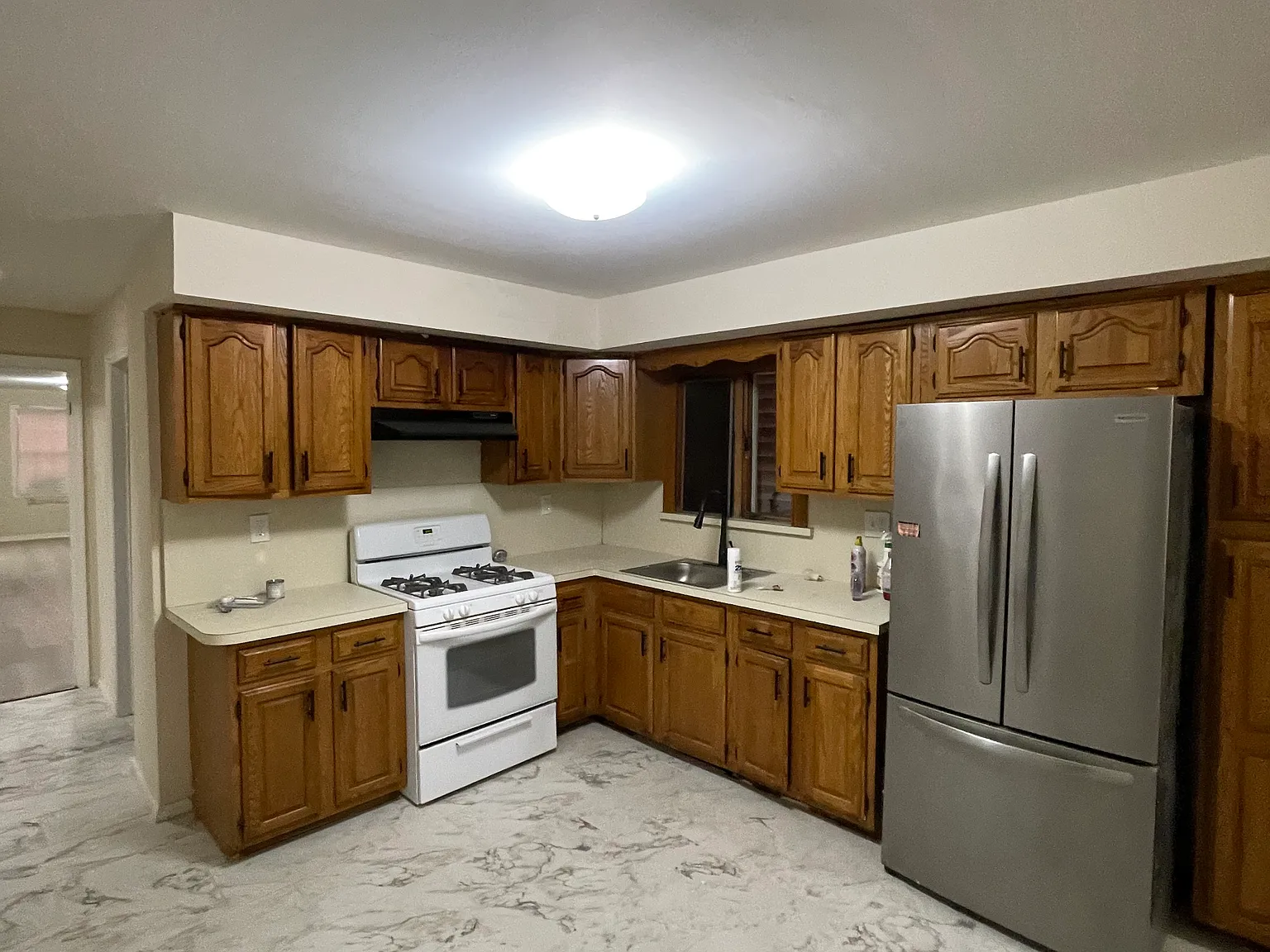 425 Cleveland Ave — Photo 3