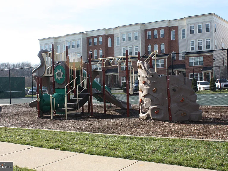 1808 Monocacy View Cir #A-42A — Photo 22