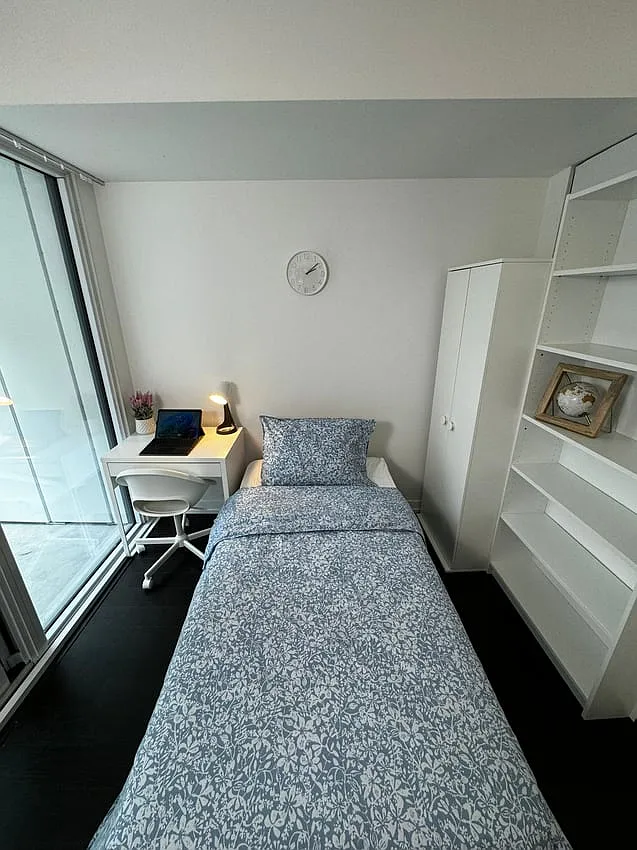 Flex Room - Wood St & Church St — Photo 1