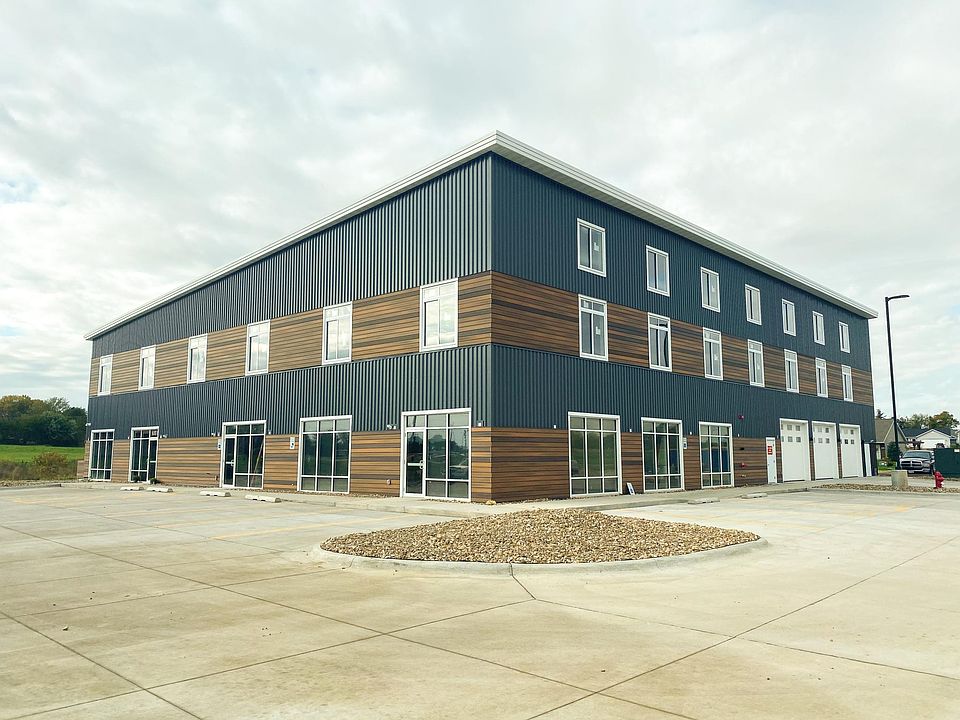 1st image of 950 Commercial St #214