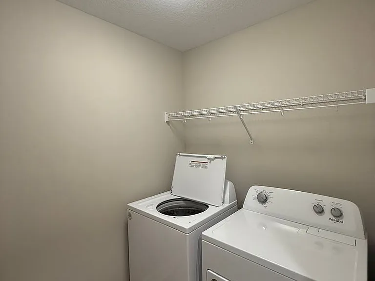 10101 Stark Dr — Photo 10