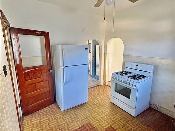 5th image of 3115 N 10th St