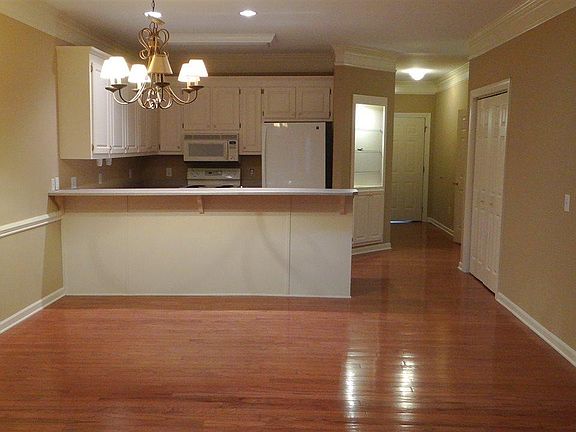 4th image of 141 Dove Haven Dr