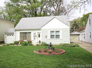 2401 S Walnut St, Springfield, IL 62704