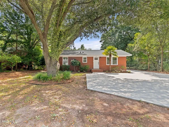 212 Wood Dale Drive, Wilmington, NC 28403