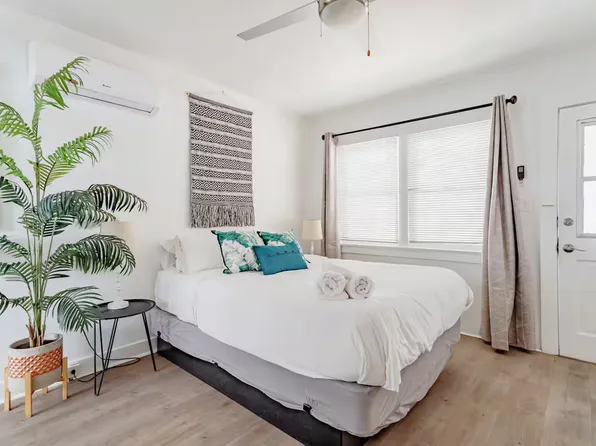 653 Flower Ave, Venice, CA