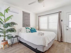 653 Flower Ave