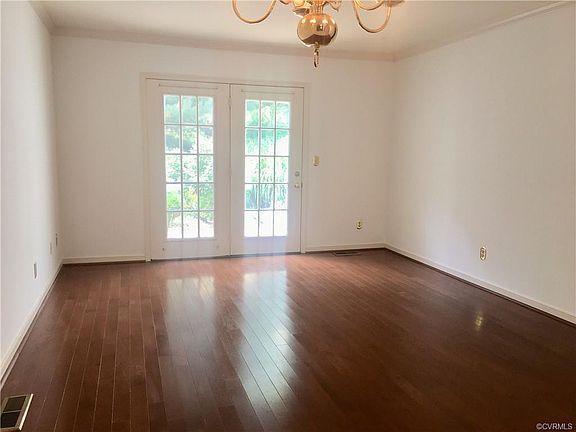 4th image of 3140 Lake Terrace Ct #62