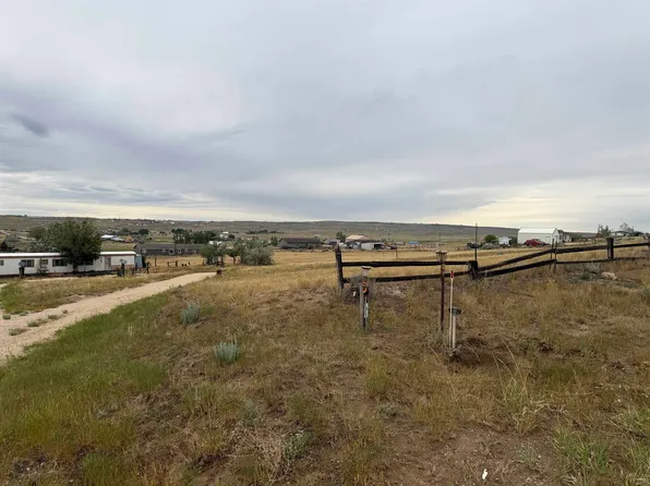 8250 Geary Dome Rd, Evansville, WY 82636