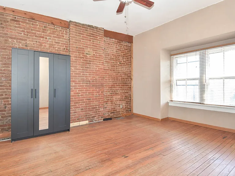 2350 S 10th St #R — Photo 13