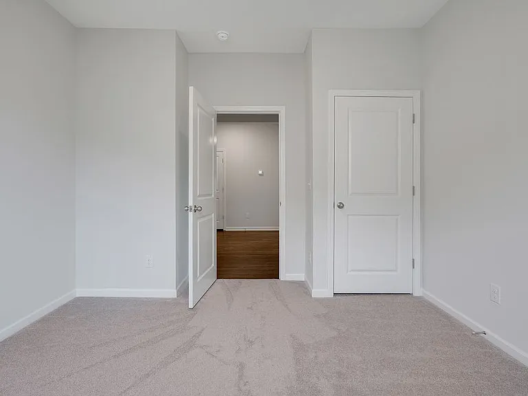 8355 Slippery Elm Ct — Photo 15