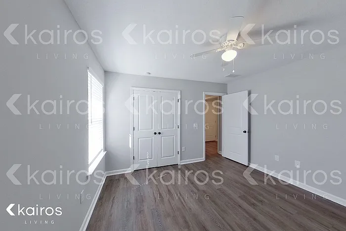 13 Cottage Grove Dr — Photo 7