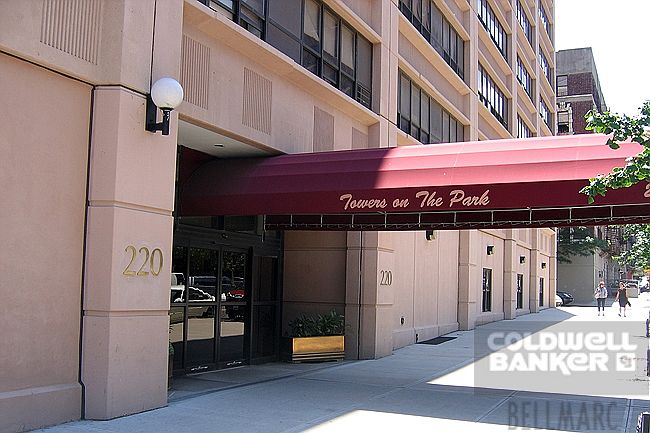 1st image of 220 Manhattan Ave APT 8U
