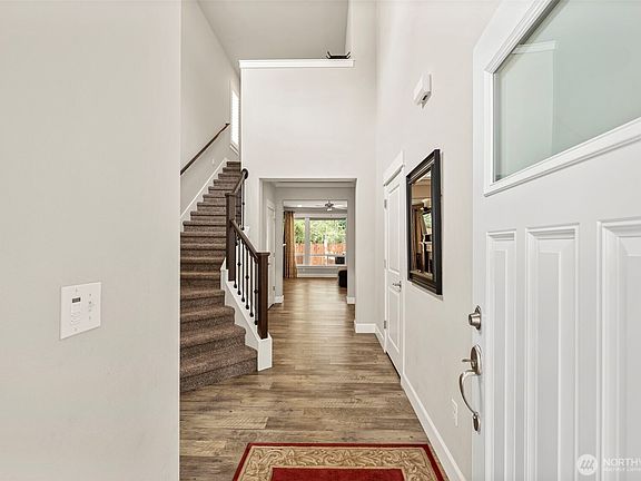 4th image of 12120 172nd Street Ct E
