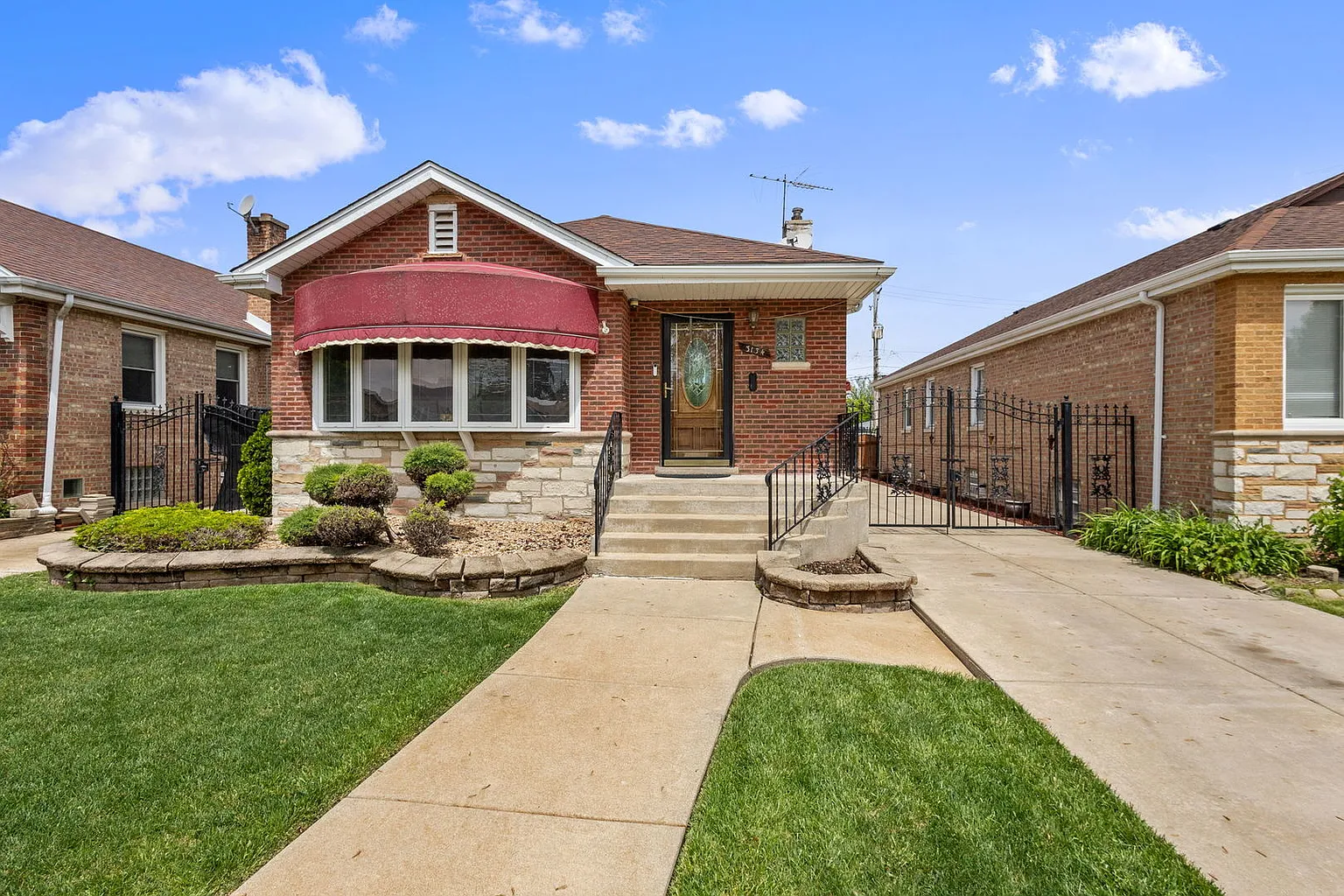 3134 W 83rd Pl photo 1