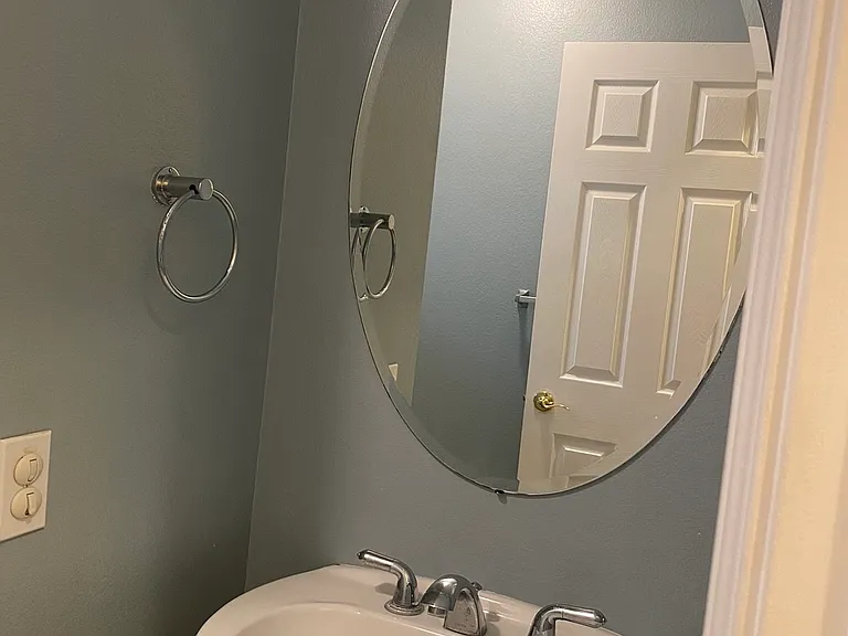 3078 Nattinger Ln — Photo 23