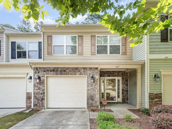 107 Vickery Hill Ct, Durham, NC 27703