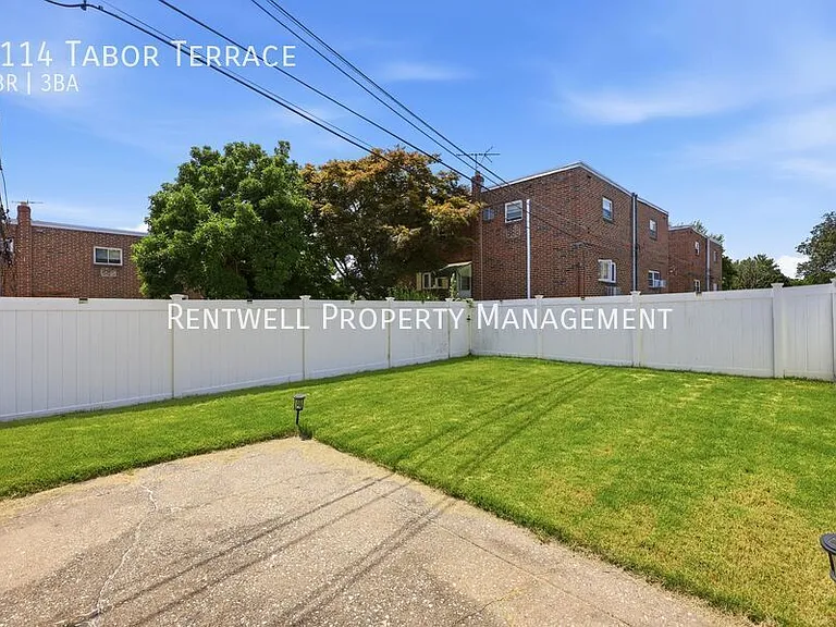 1114 Tabor Ter — Photo 25