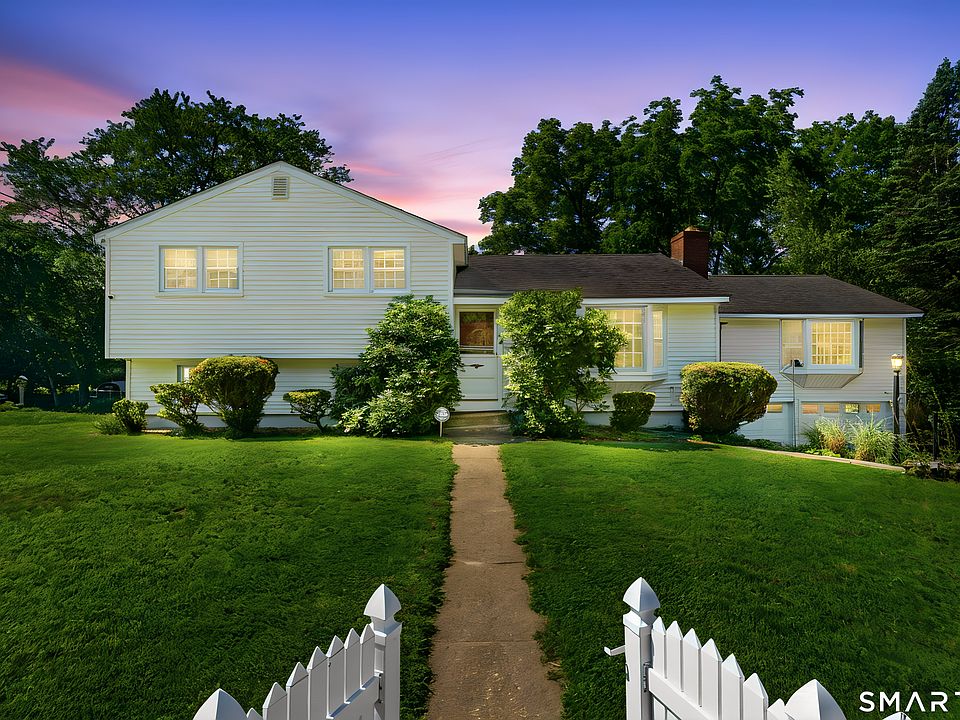 1st image of 44 Occum Lane