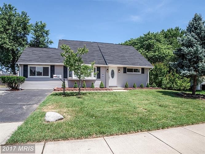 1st image of 22 S Meadow Dr