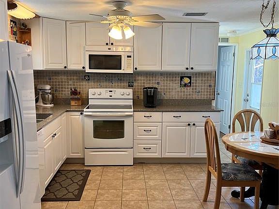 3rd image of 1356 Ibis Dr