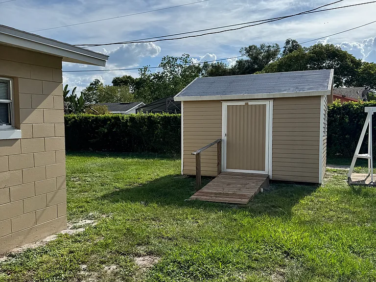 1514 Doreen Ave — Photo 22