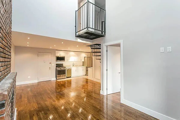 Rented by Vector New York, LLC | media 2