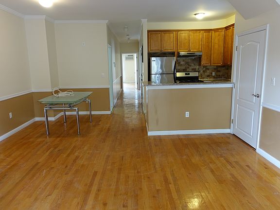 5th image of 1948 84th St #2FL