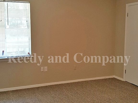 4th image of 5564 Apple Blossom Dr