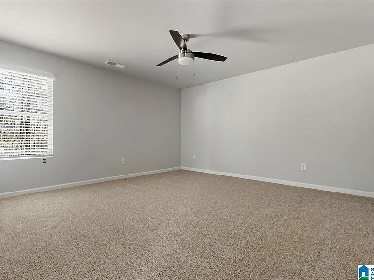 613 Klynes Dr — Photo 8