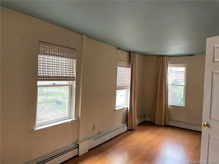 191 Saint John St #2B — Photo 10