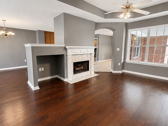 2nd image of 4731 Harvest Way