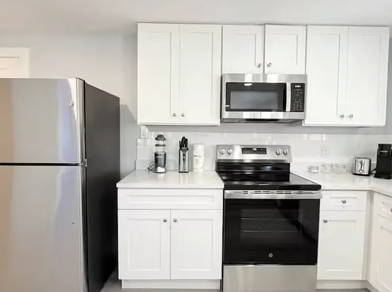208 Chester St #9 — Photo 4