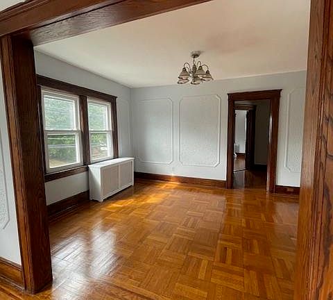 4th image of 503 Olympia Ave