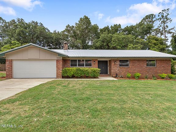 2nd image of 3225 BLAIR Drive