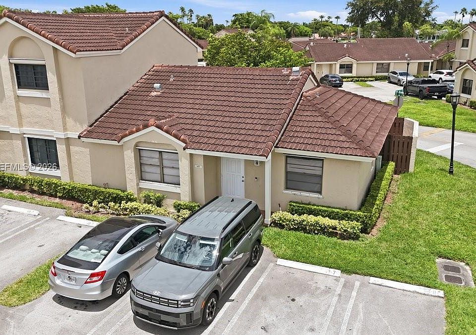 1st image of 6473 NW 170th Ln