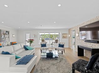398 SW 13th Pl, Boca Raton, FL 33432