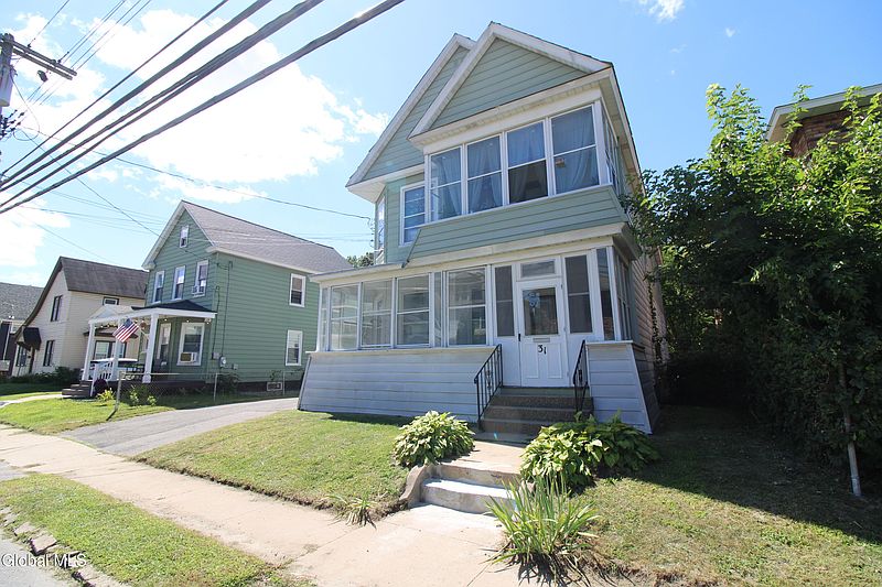 3rd image of 31 Vley Road