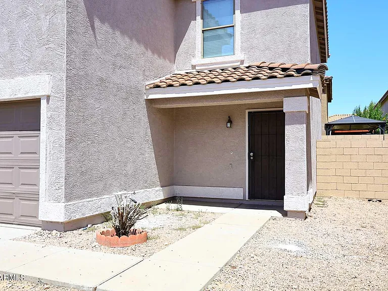 3249 S Chaparral Rd — Photo 3