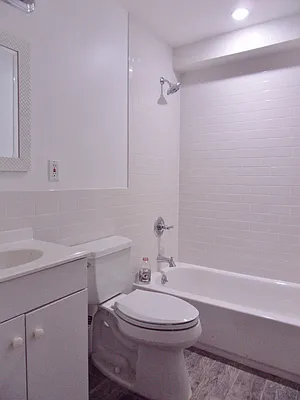 Rented by Sunrise Real Estate | media 68