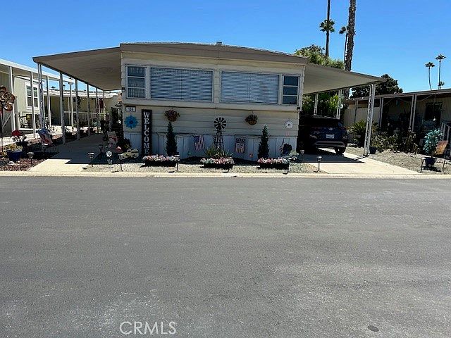 1st image of 601 N Kirby St Spc 106
