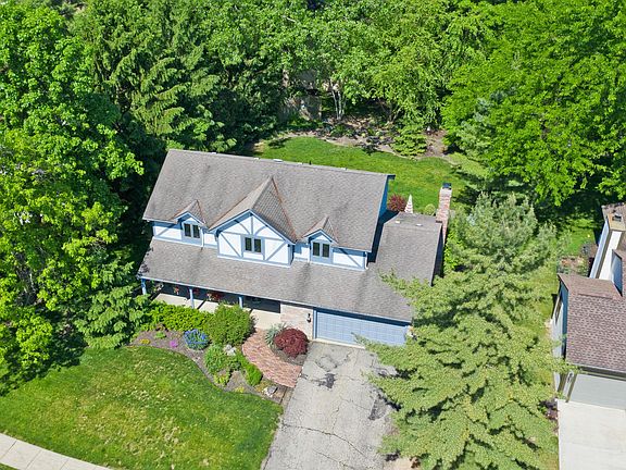 2nd image of 345 Tallowwood Dr