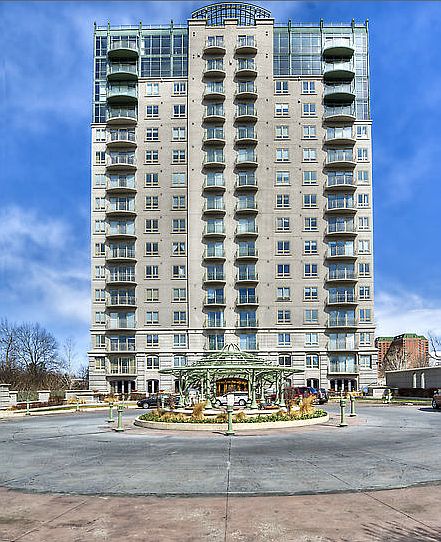 1st image of 400 E 3rd Ave APT 204