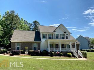 226 Stone Brook Dr, Gray, GA 31032