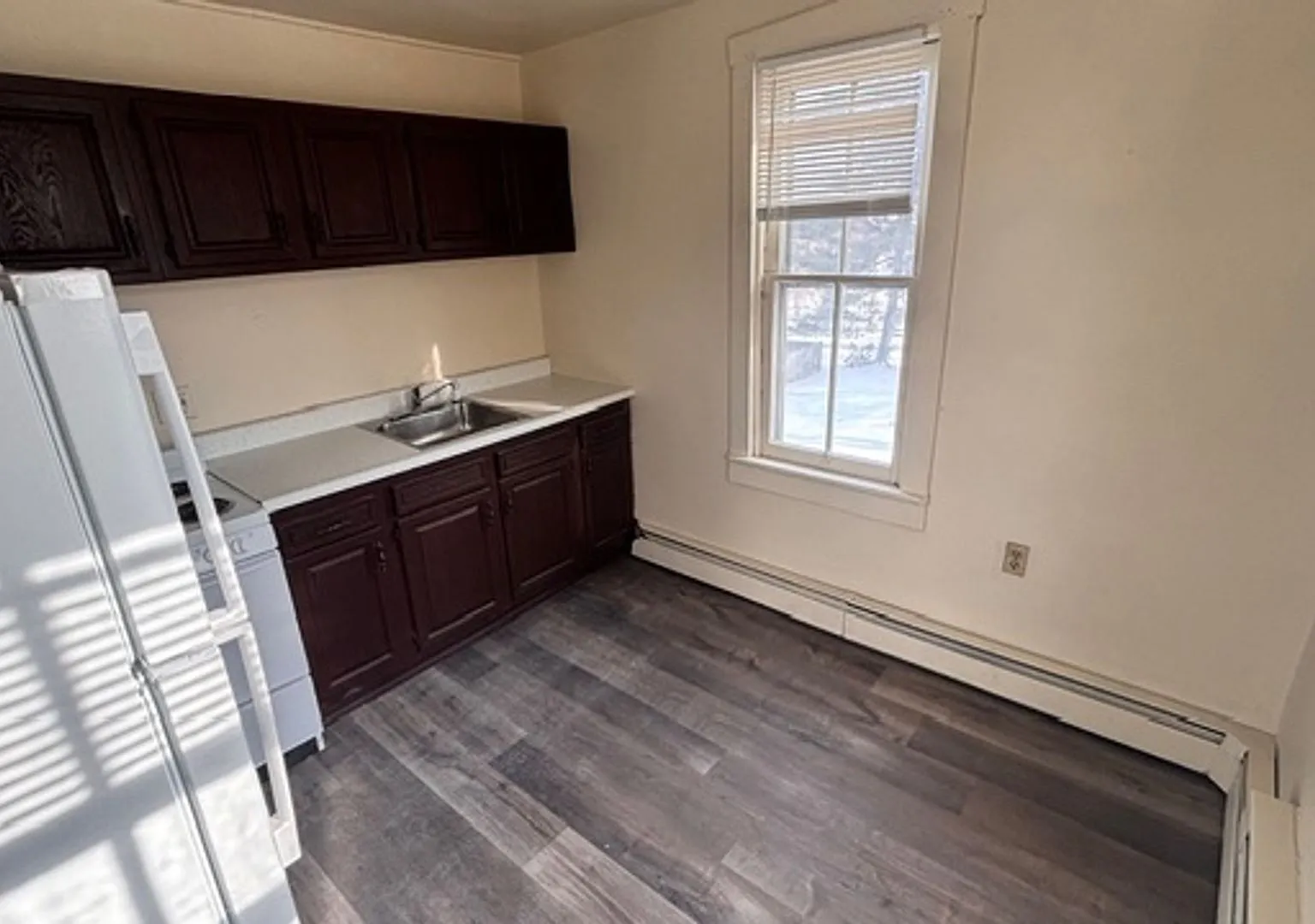 110 E Washington St — Photo 2