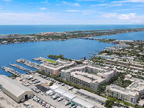2nd image of 806 Windward Way #516