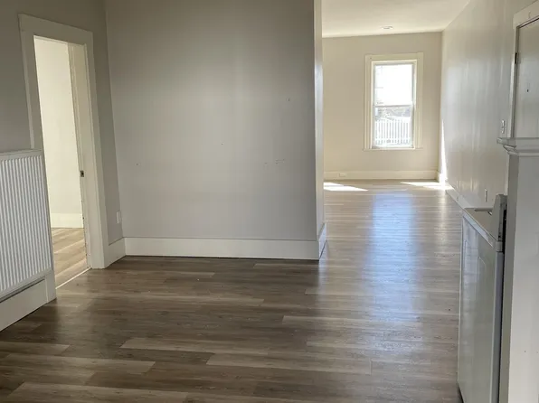 360-362-364 Merrimack - 364-1