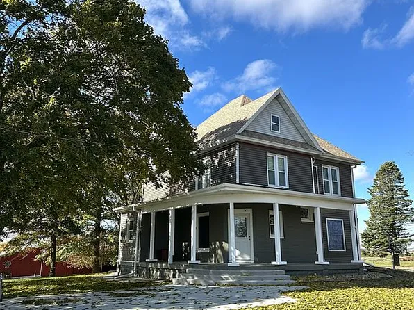 5170 80th St, Montezuma, IA 50171