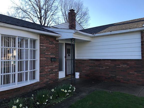 2nd image of 6041 Northview Dr